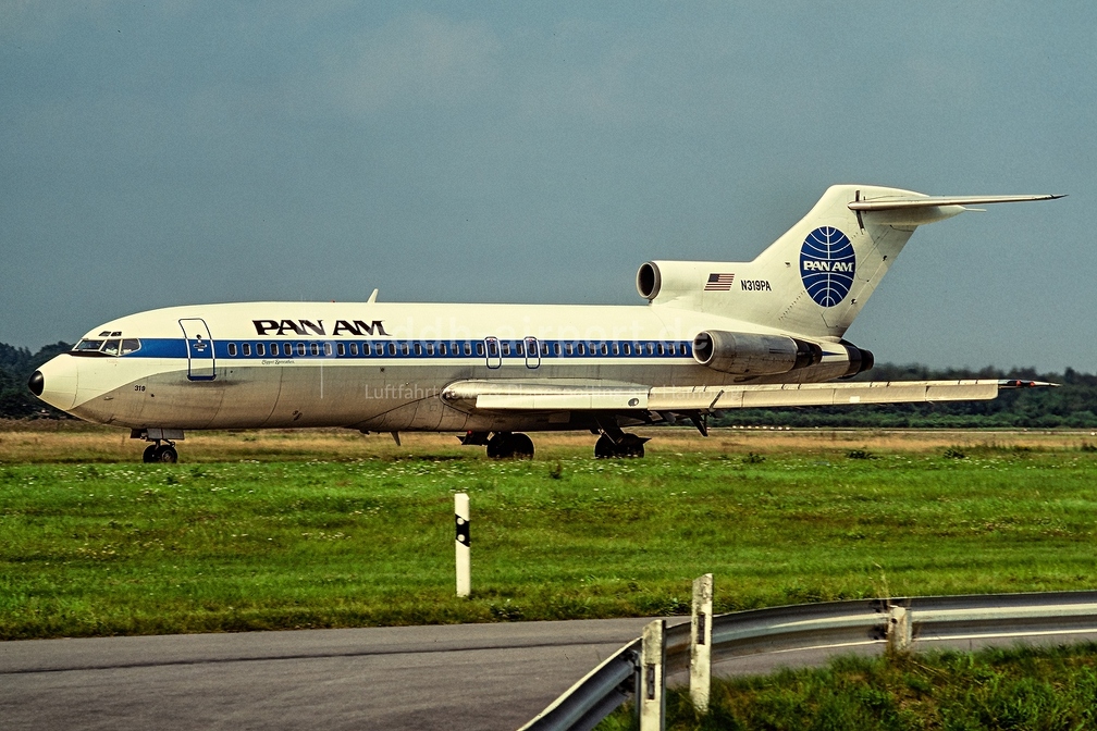 Pan Am, N319PA