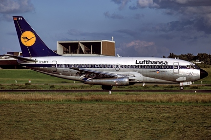 Lufthansa, D-ABFY
